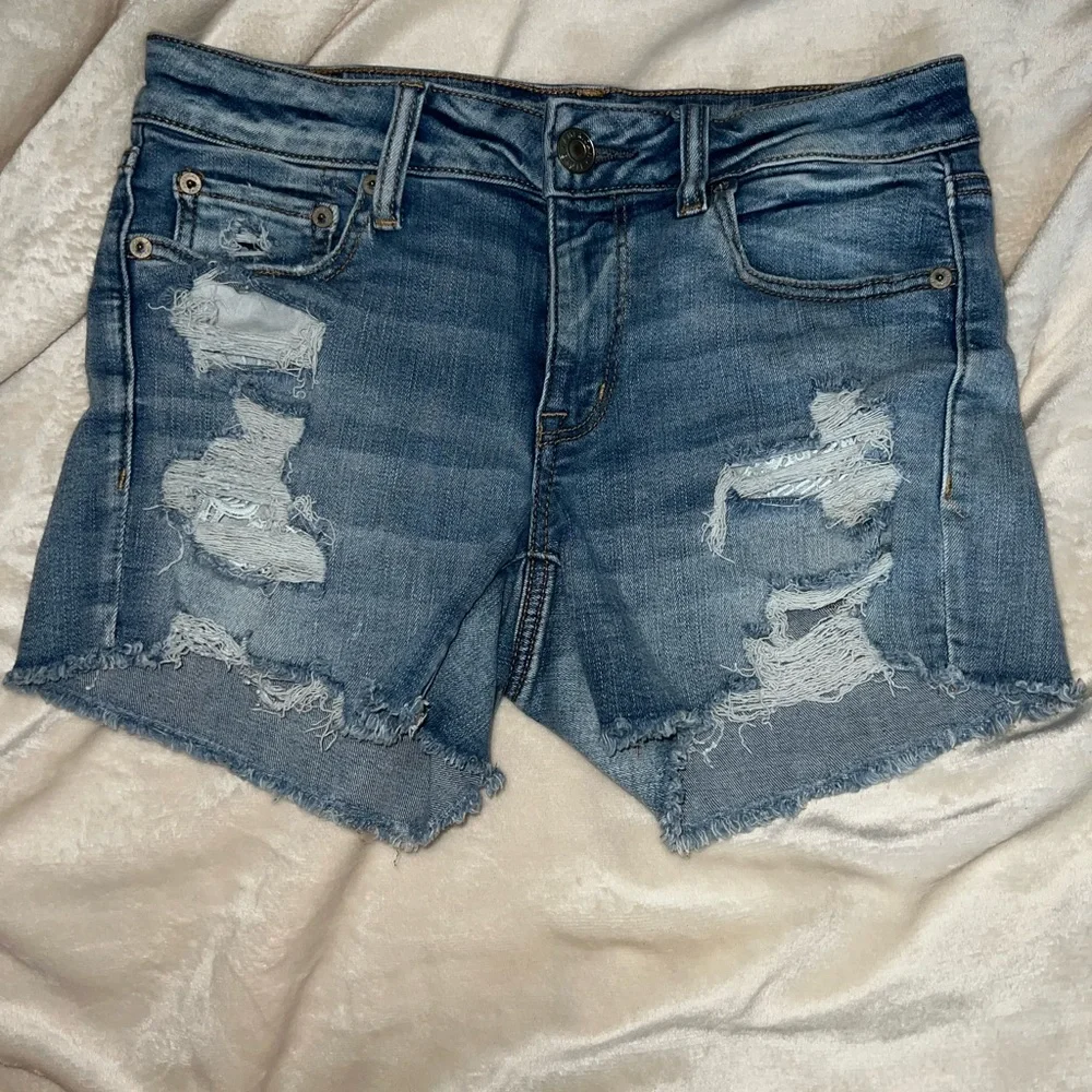 American Eagle Midi Shorts - Picture 1 of 3
